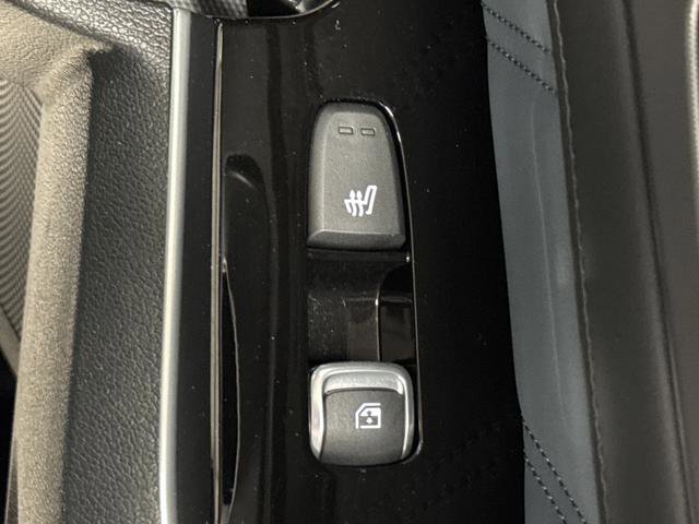 Used 2025 Kia Sorento SX Prestige image 35