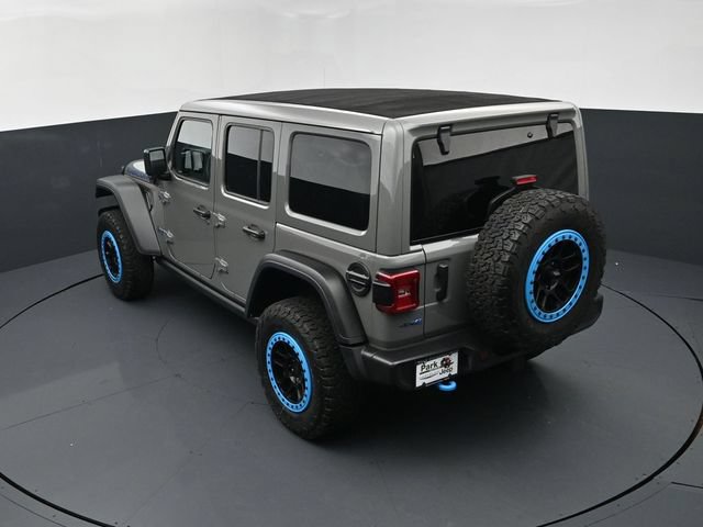 Used 2023 Jeep Wrangler Unlimited Rubicon 4xe w/ Cold Weather Group AWD/4WD image 16