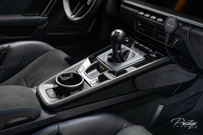 Used 2025 Porsche 911 GT3 RWD image 52