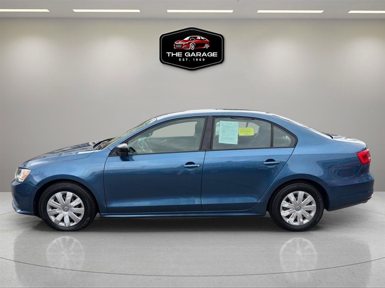 Used 2015 Volkswagen Jetta S FWD image 2