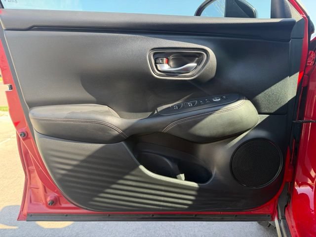 Used 2024 Honda HR-V Sport image 10
