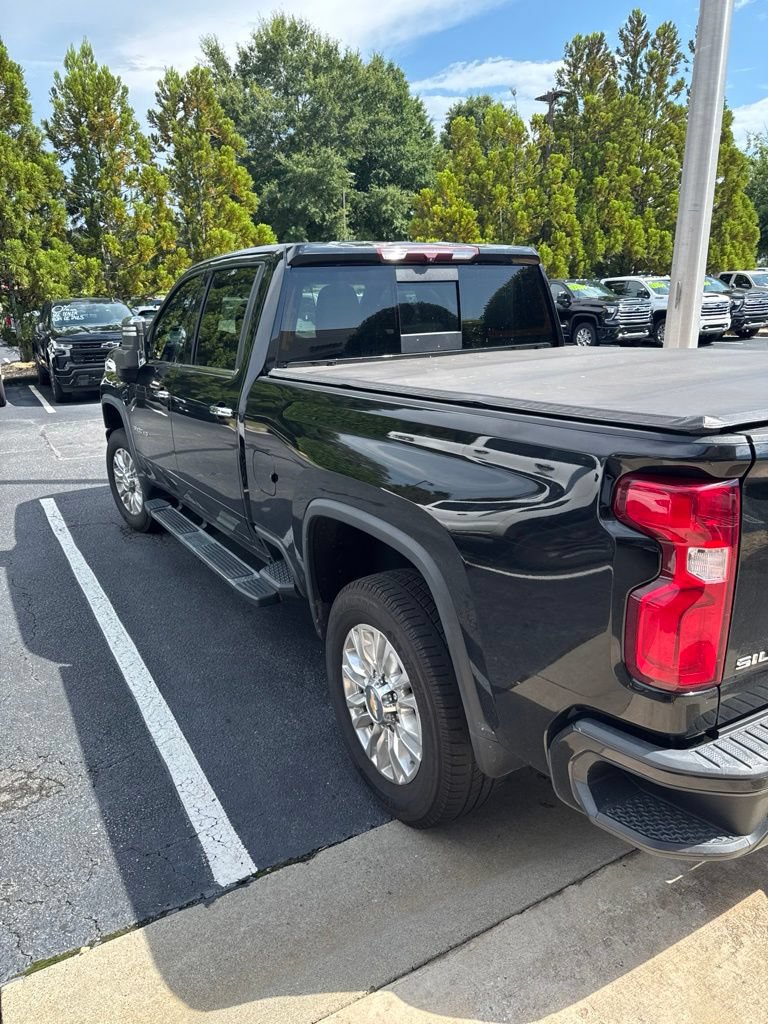 Used 2022 Chevrolet Silverado 3500 High Country AWD/4WD image 5