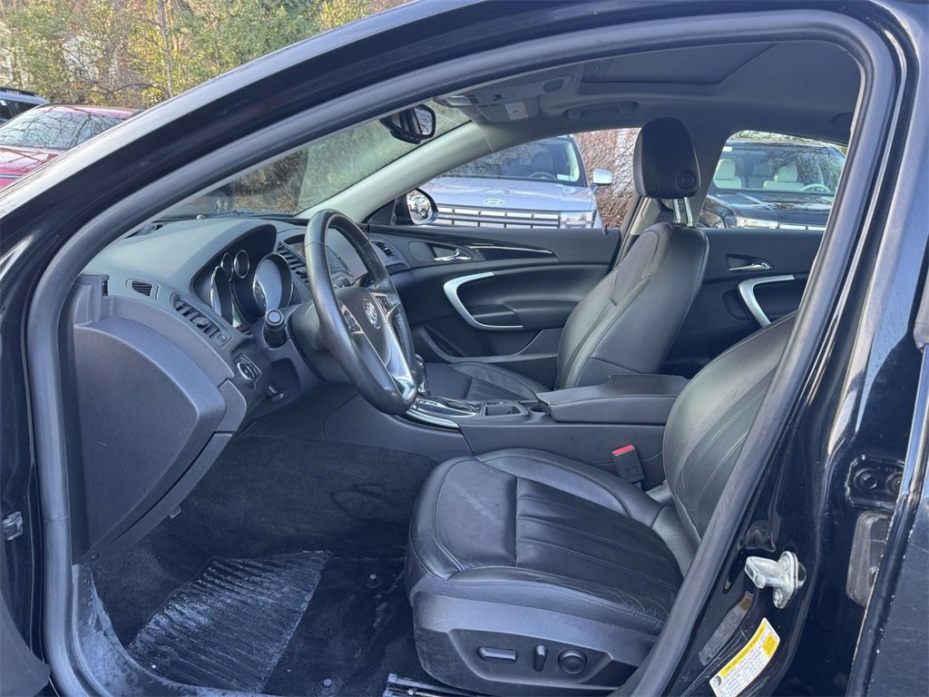 Used 2013 Buick Regal Premium image 15