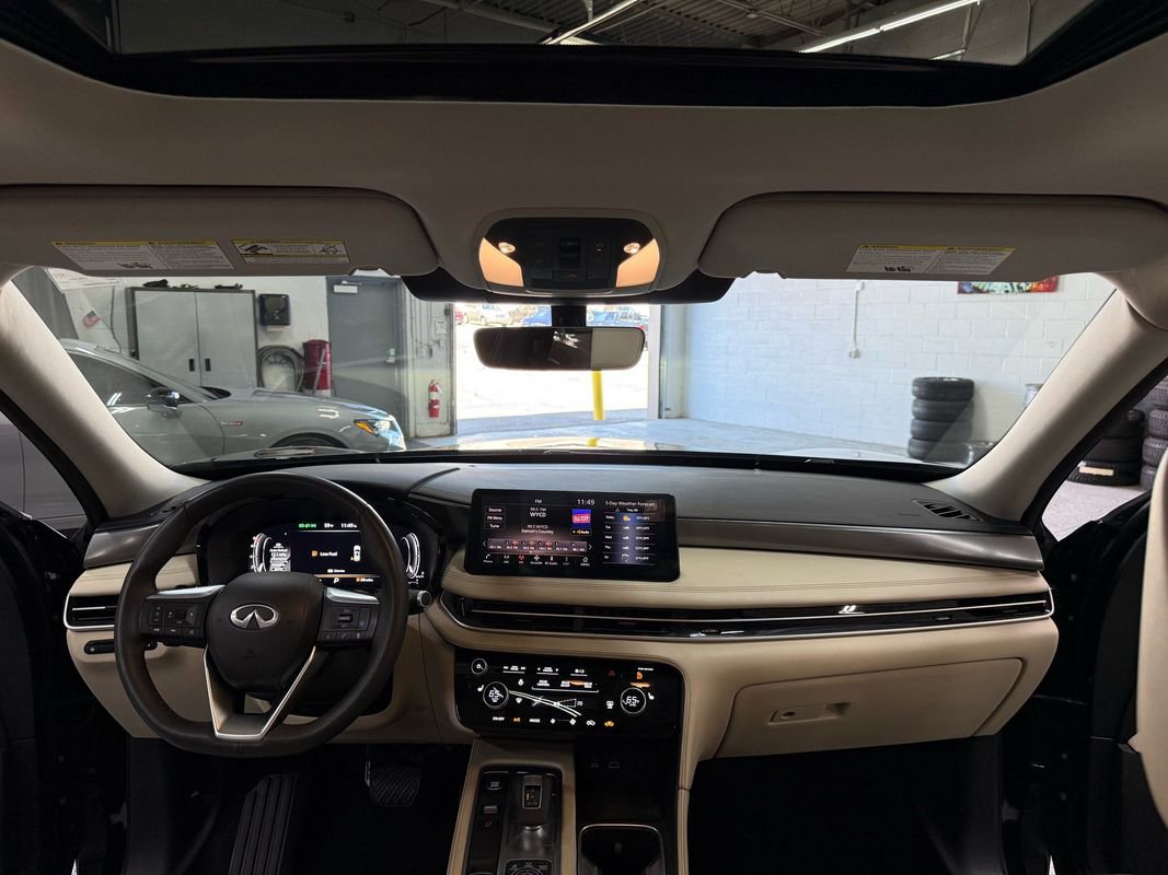 Used 2023 INFINITI QX60 Luxe AWD/4WD image 19