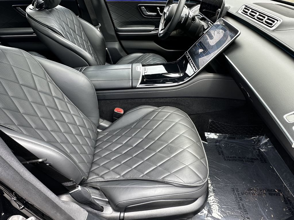 Certified 2025 Mercedes-Benz S 580 4MATIC Sedan image 15