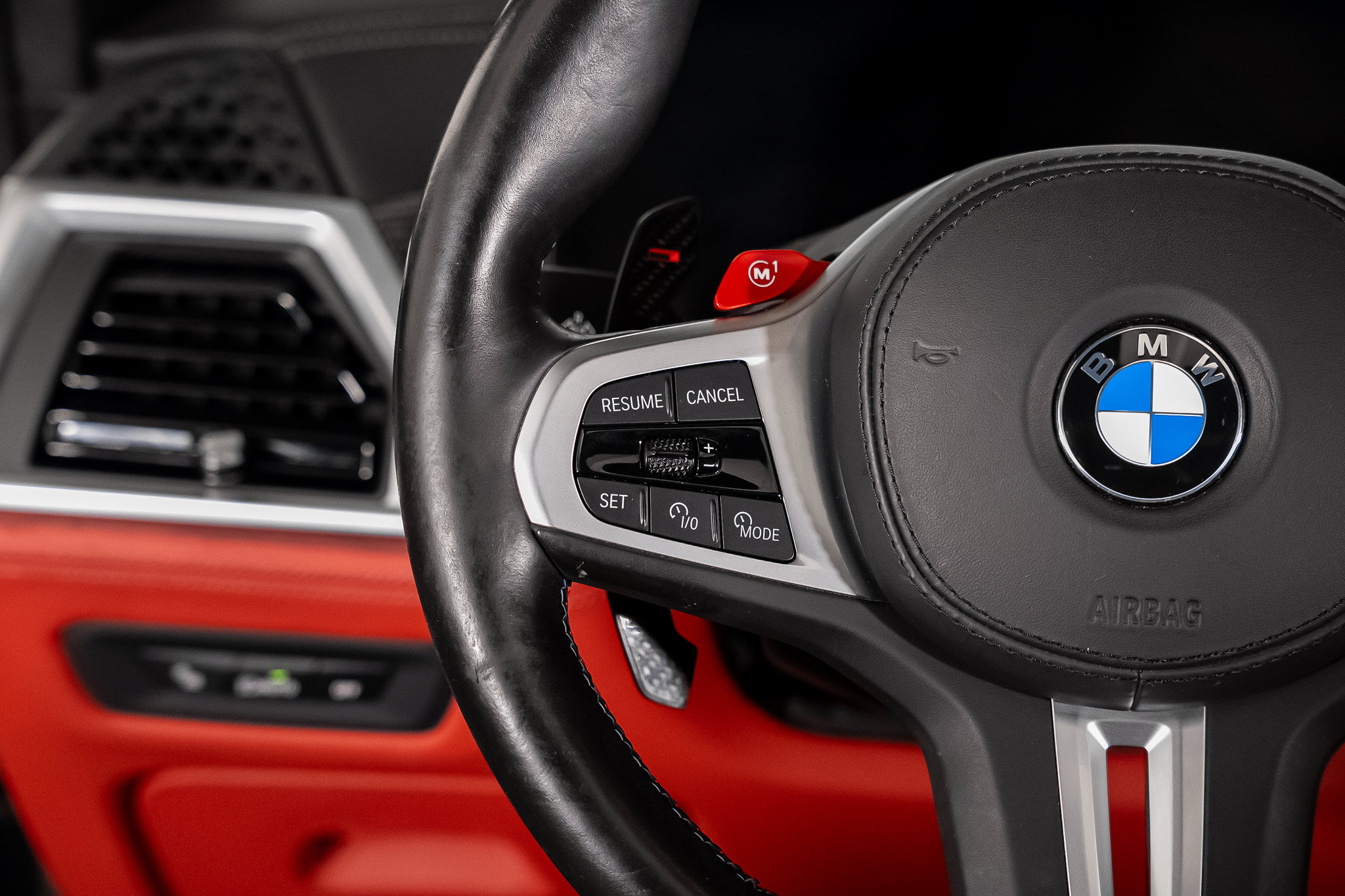 Used 2025 BMW X5 M Competition AWD/4WD image 45