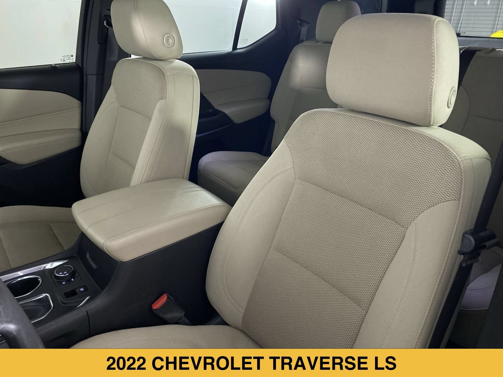 Certified 2022 Chevrolet Traverse LS FWD image 10