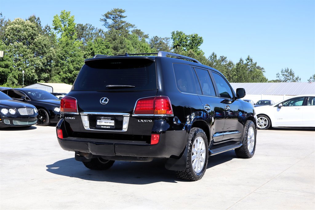 Used 2009 Lexus LX 570 4WD image 7