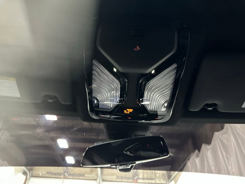 Used 2024 BMW M3 Competition w/ Executive Package image 33