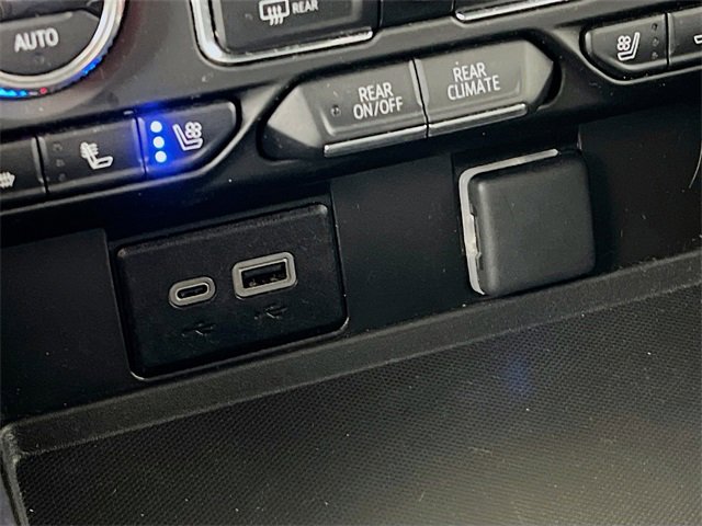 Used 2024 GMC Yukon XL SLT image 20