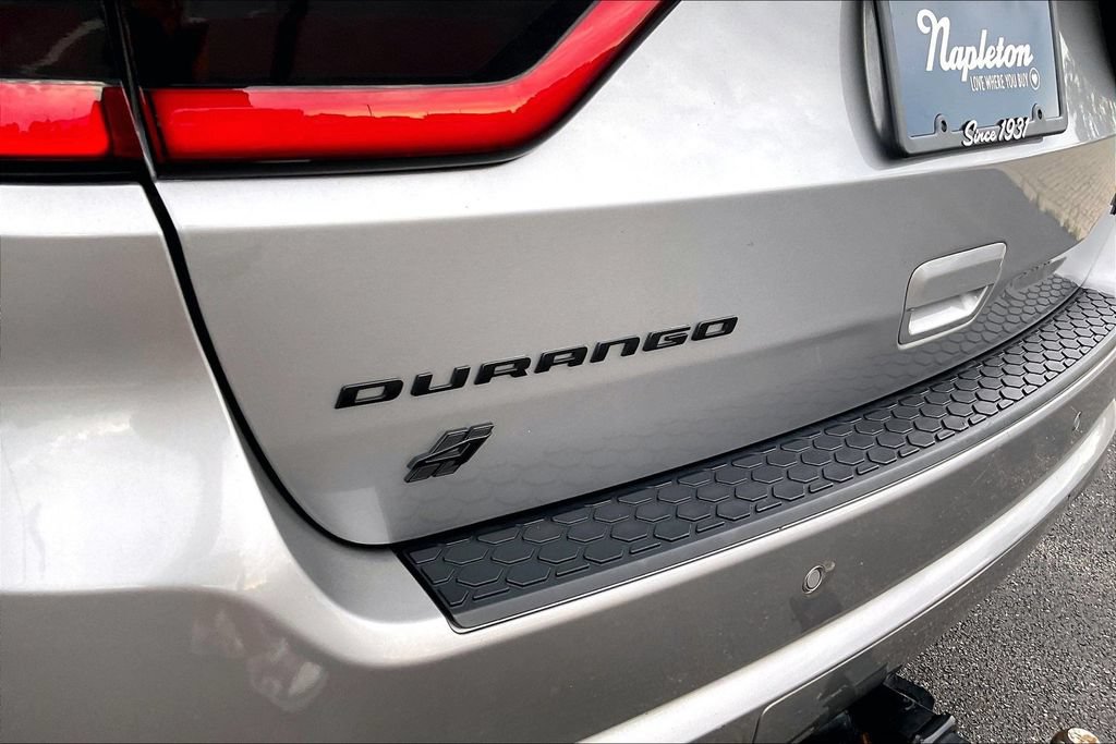 Used 2020 Dodge Durango R/T w/ Blacktop Package AWD/4WD image 8