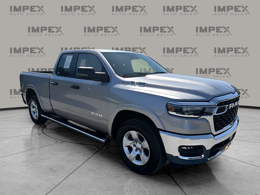 Used 2025 RAM 1500 Big Horn AWD/4WD image 7