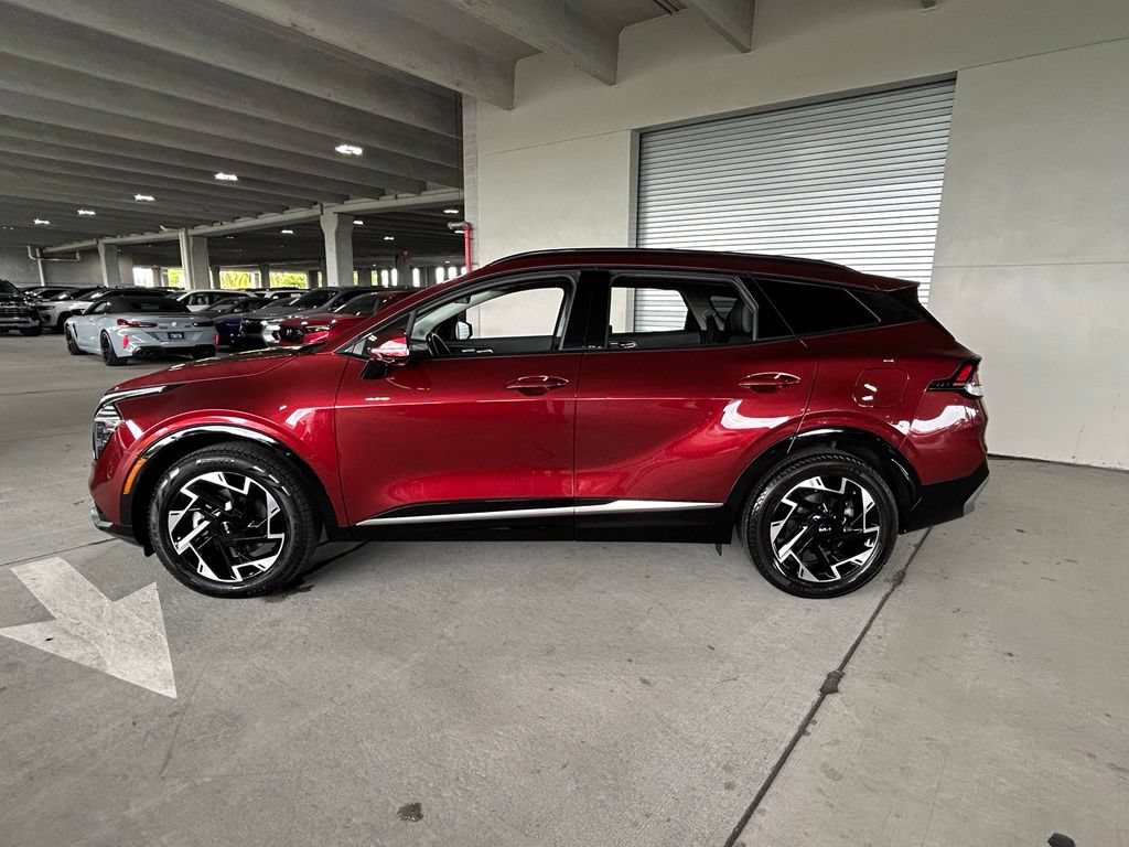 Used 2024 Kia Sportage SX FWD image 2