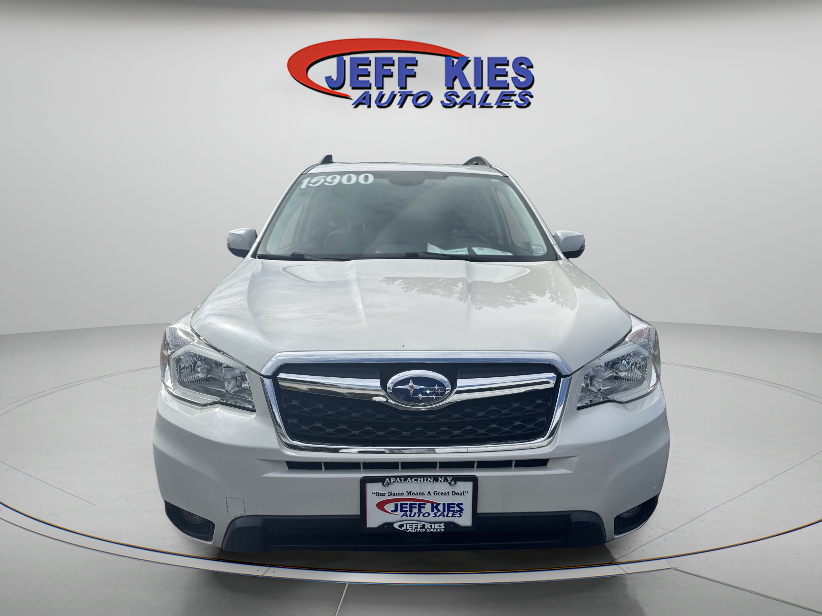 Used 2016 Subaru Forester 2.5i Touring w/ Eyesight & Navigation System AWD/4WD image 2