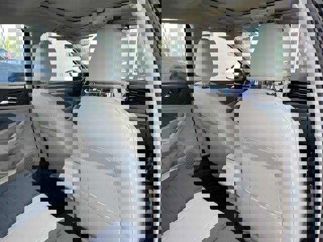 New 2025 Volkswagen Jetta SE image 38