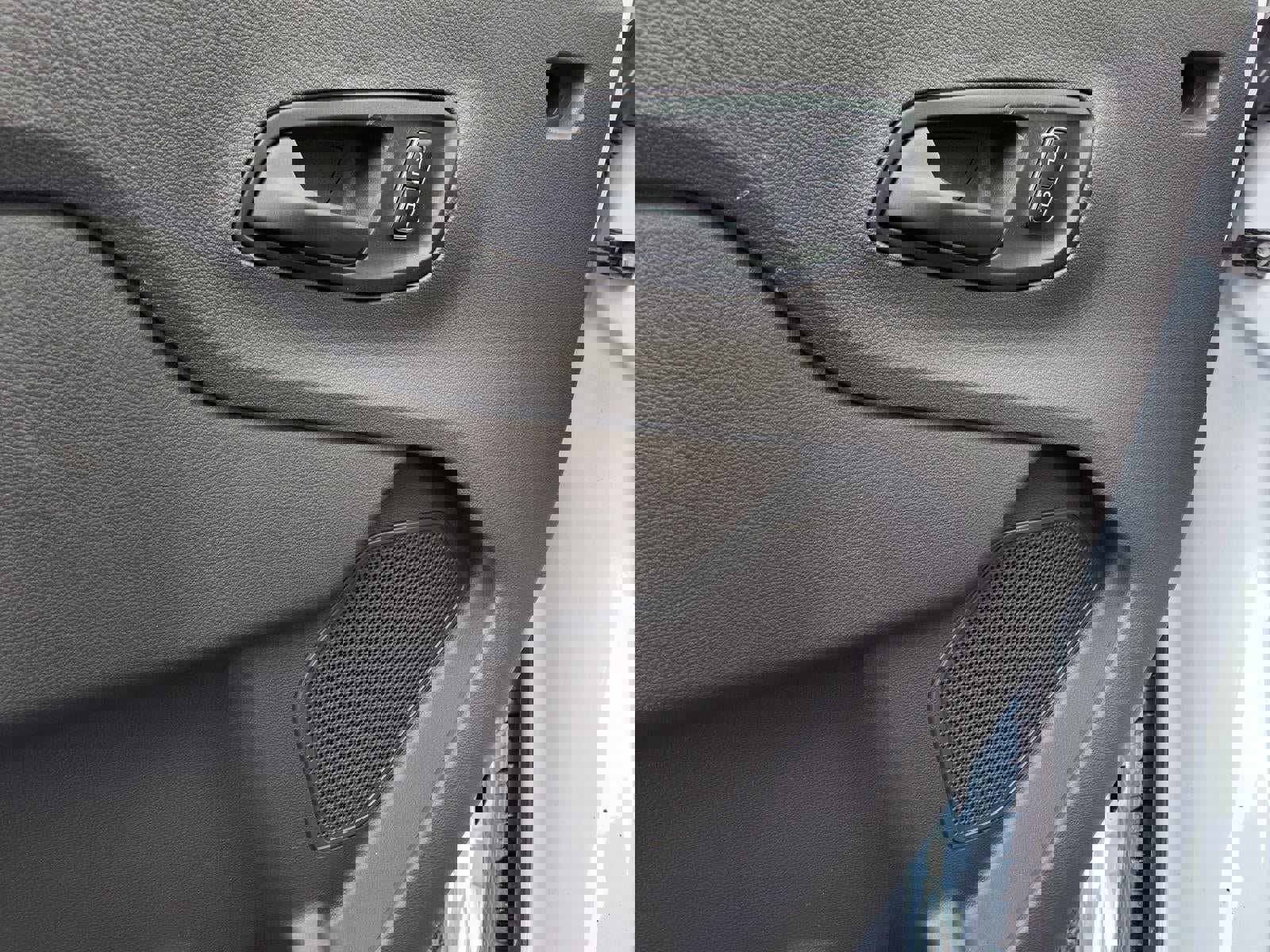 Used 2024 Ford Transit 250 Low Roof w/ Exterior Upgrade Package image 12