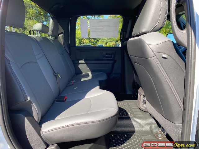 New 2026 RAM 2500 Tradesman w/ Chrome Appearance Group AWD/4WD image 7