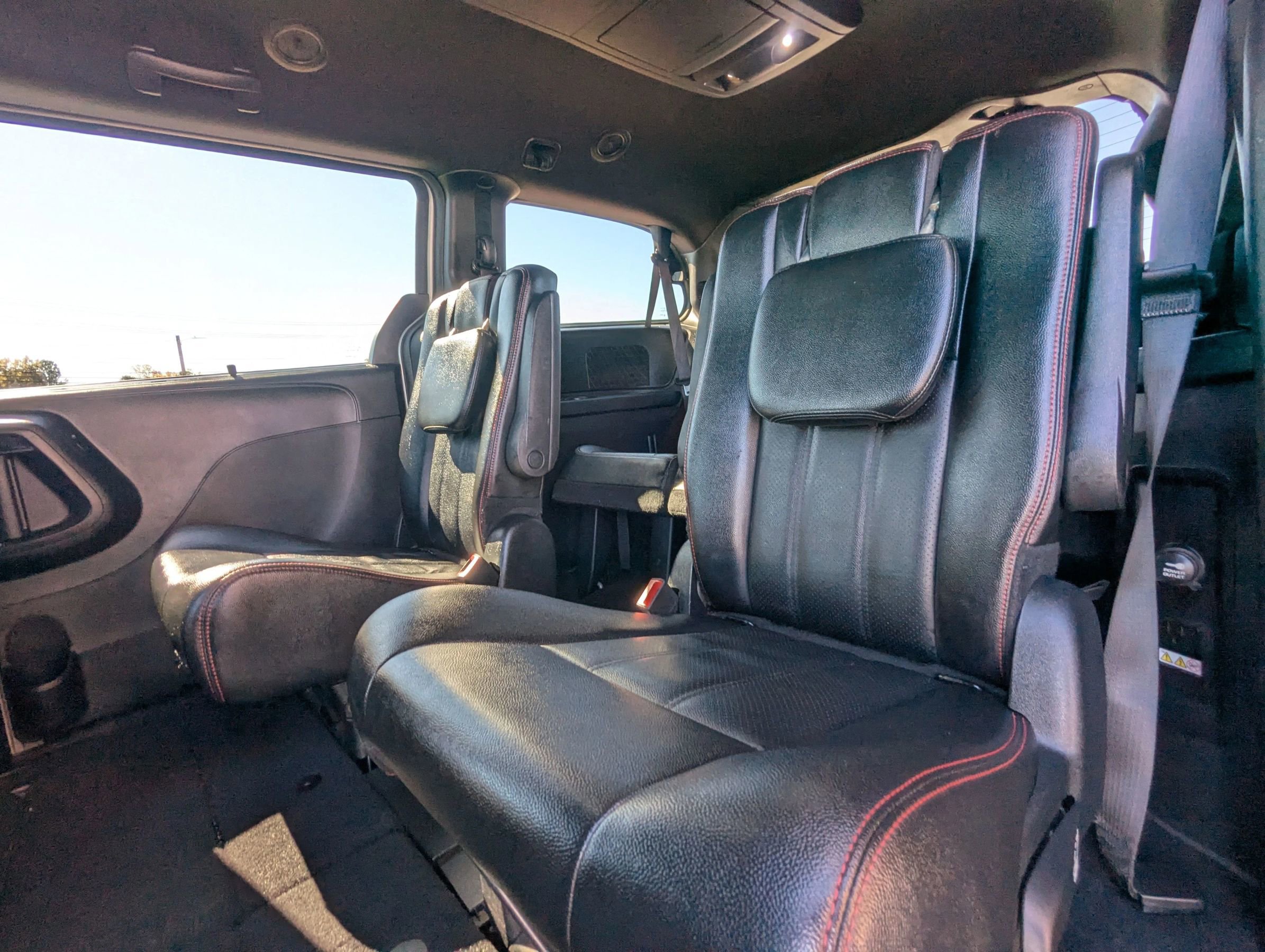 Used 2019 Dodge Grand Caravan GT image 11