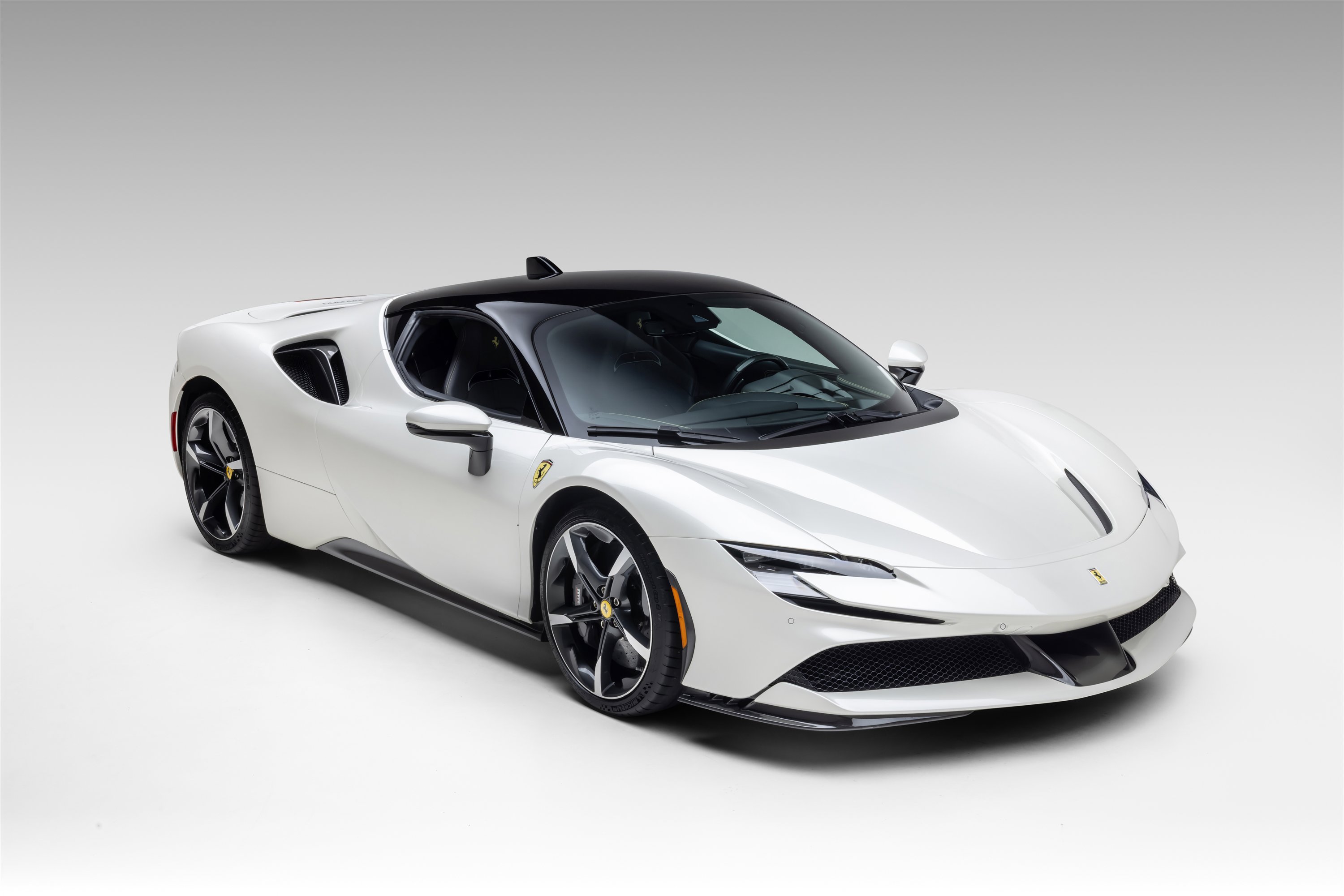 Certified 2023 Ferrari SF90 Stradale image 7