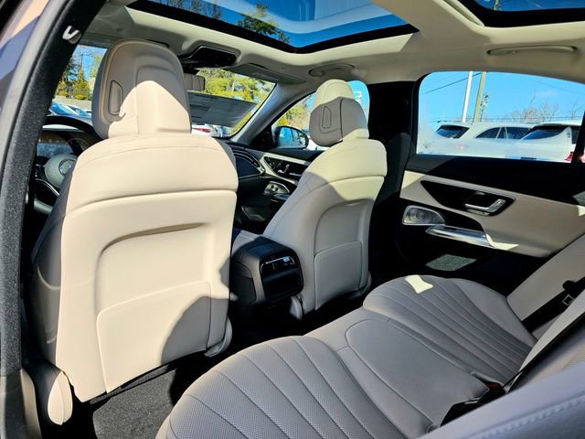 New 2026 Mercedes-Benz E 350 4MATIC Sedan image 23