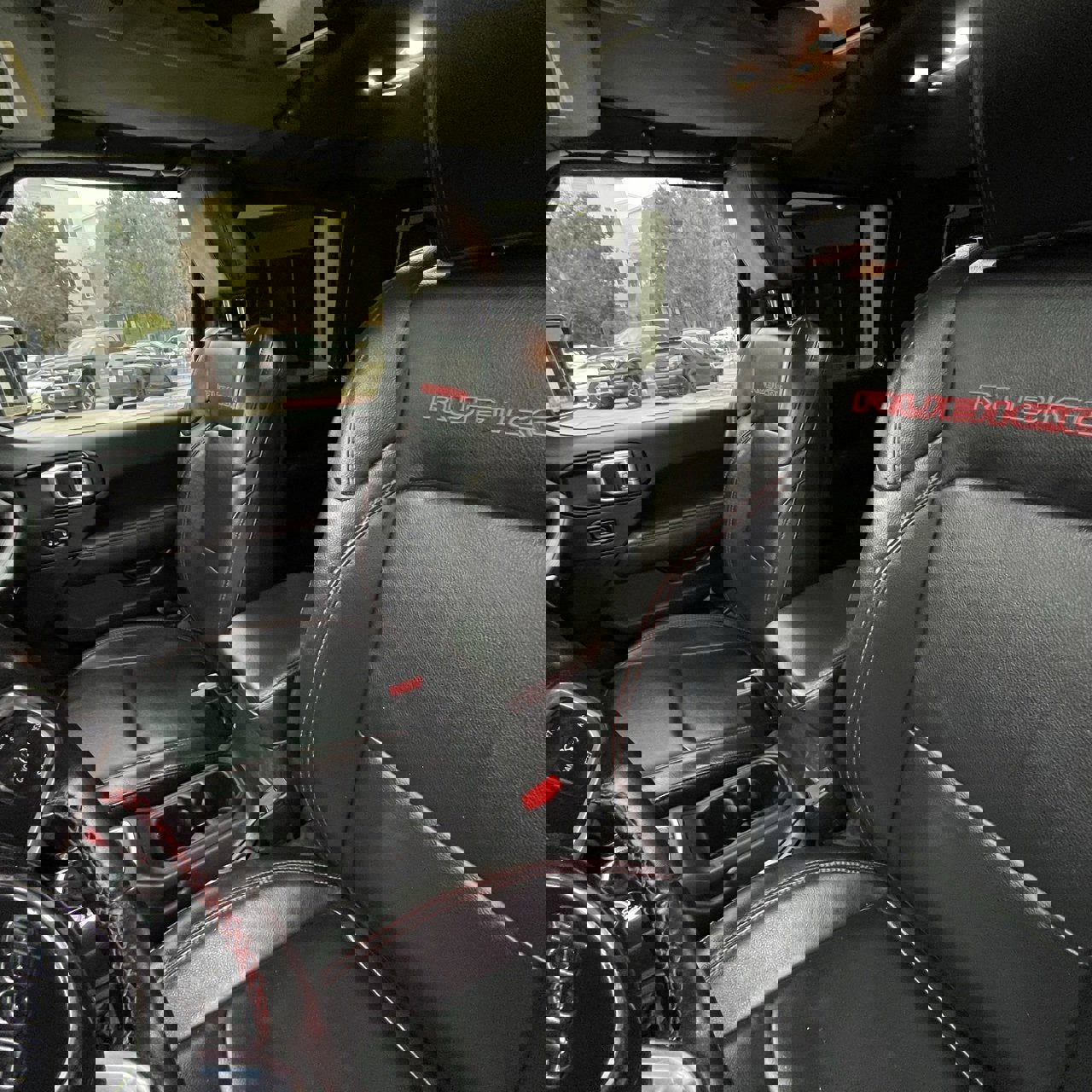 Used 2022 Jeep Gladiator Rubicon w/ LED Lighting Group image 21