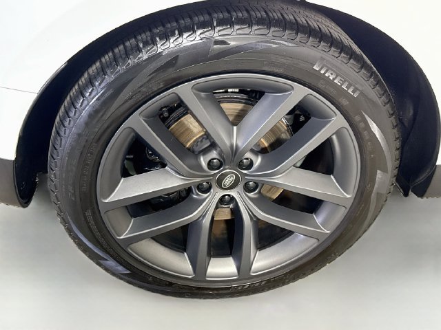 Used 2023 Land Rover Range Rover Sport SE AWD/4WD image 32