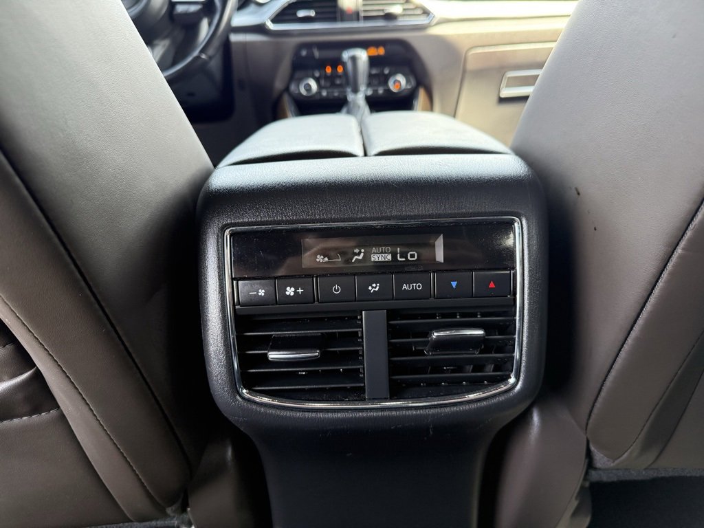 Used 2023 MAZDA CX-9 Signature image 15