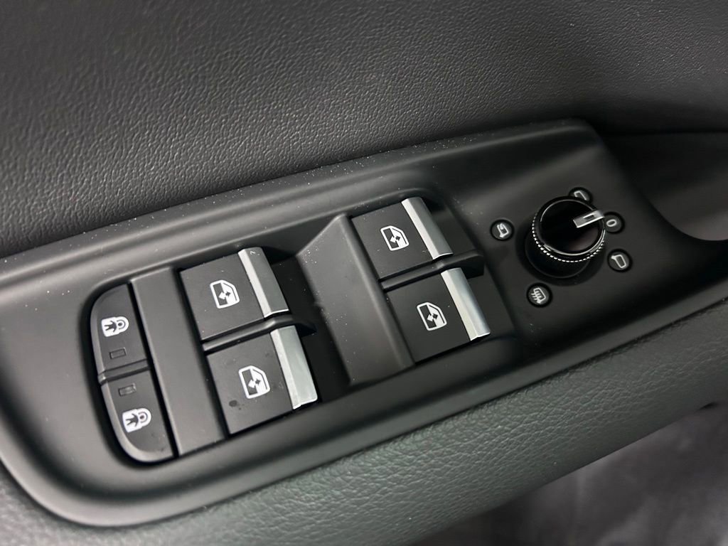 New 2026 Audi Q7 2.0T Premium image 5