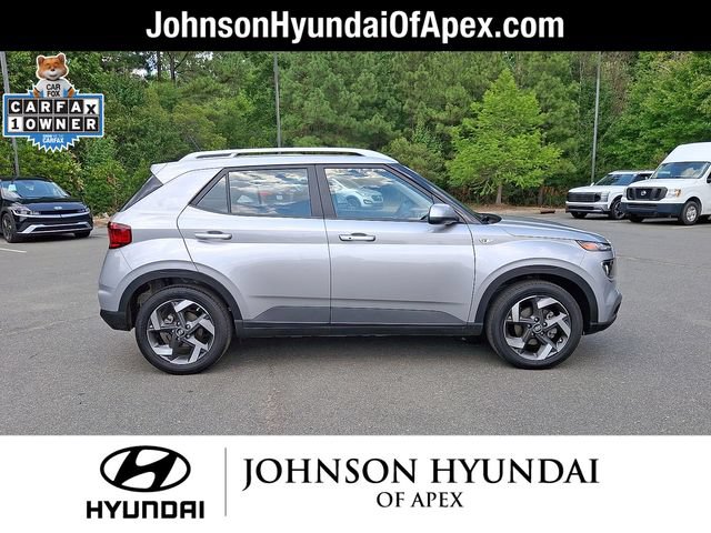 Certified 2026 Hyundai Venue SEL FWD image 28