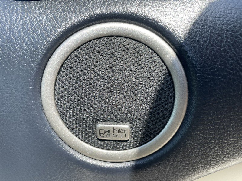Used 2005 Lexus SC 430 Convertible RWD image 21