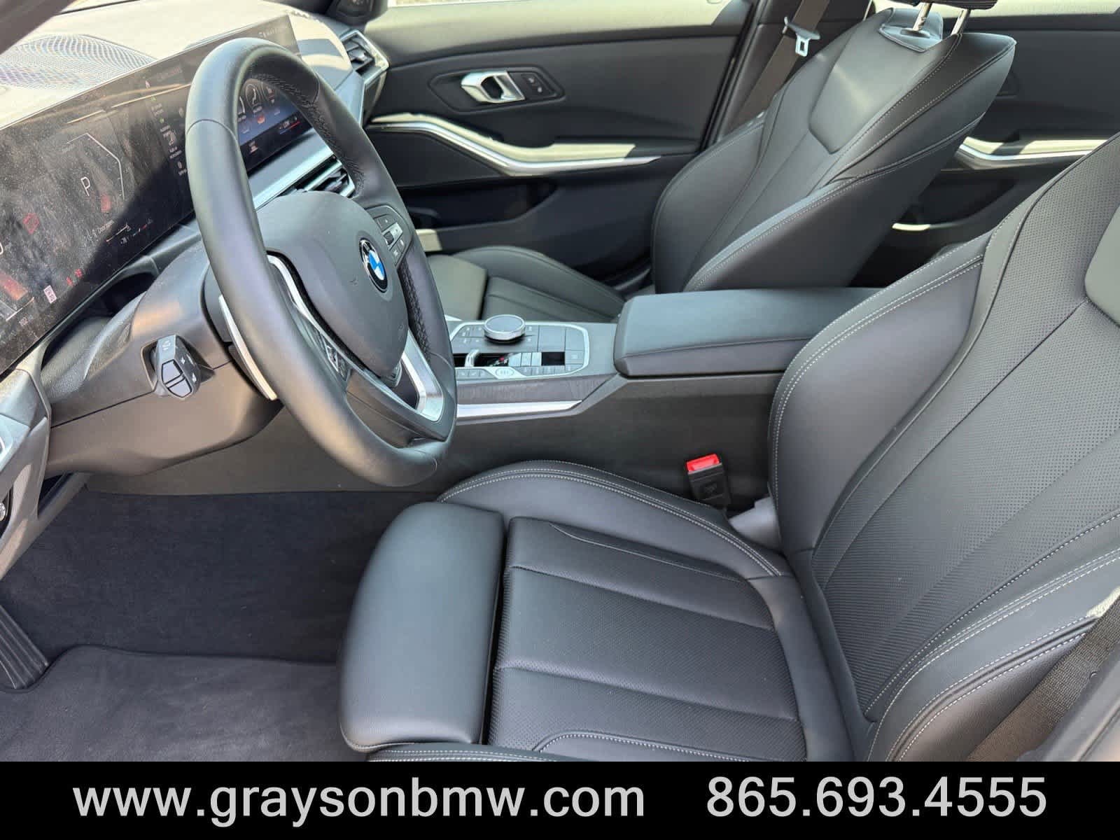 Used 2024 BMW 330i xDrive Sedan w/ Premium Package AWD/4WD image 10
