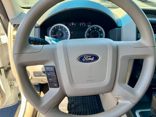 Used 2012 Ford Escape XLS FWD image 14