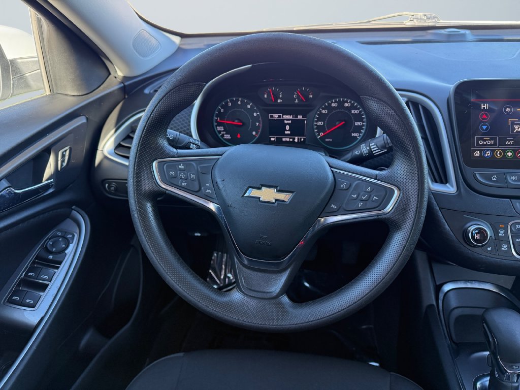 Used 2023 Chevrolet Malibu LT FWD image 12