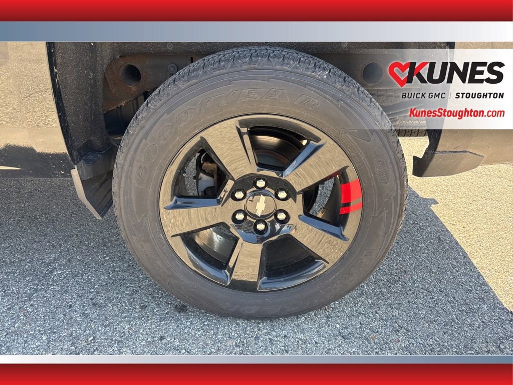 Used 2018 Chevrolet Silverado 1500 LTZ Z71 w/ Redline Edition AWD/4WD image 16