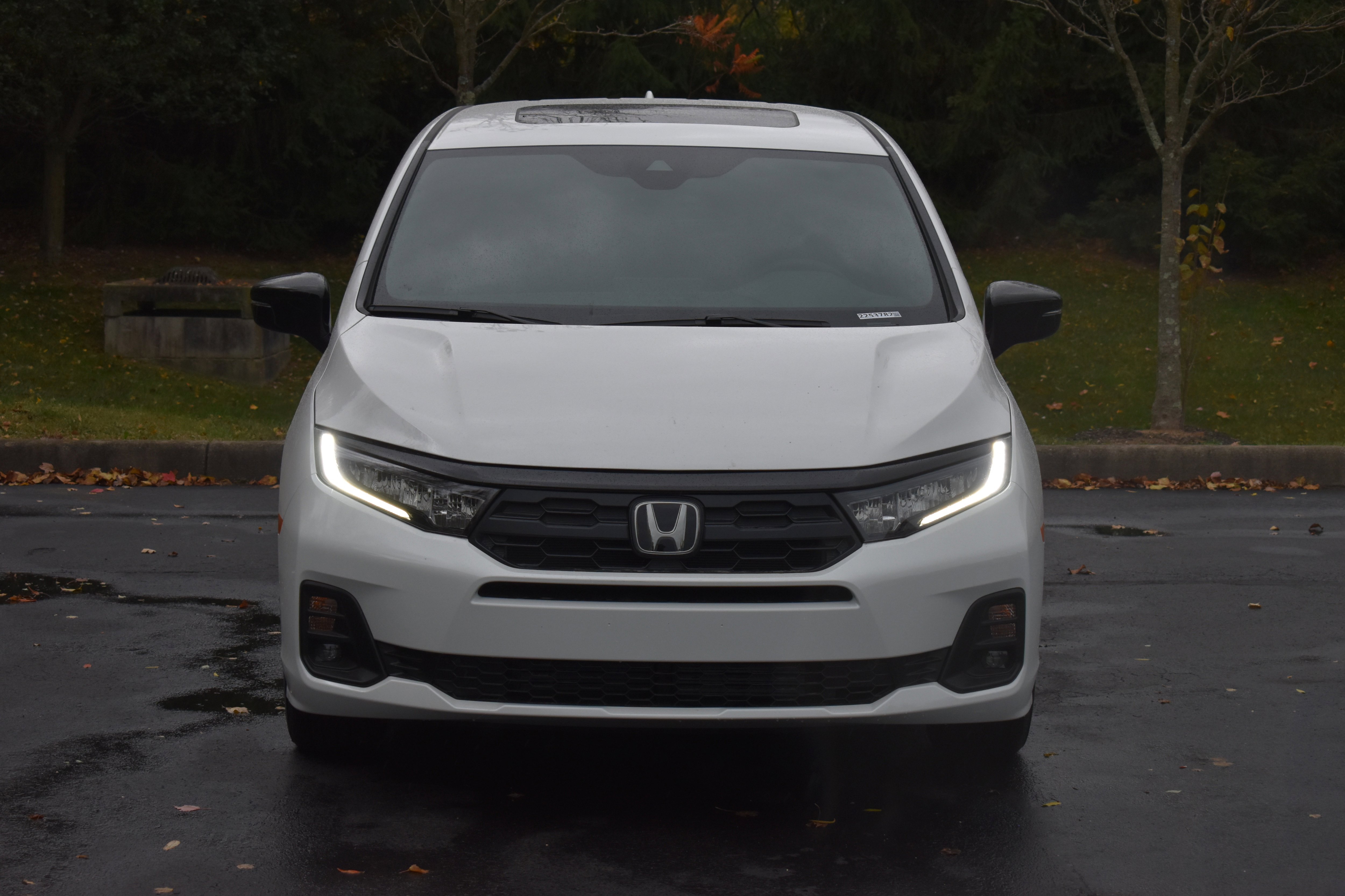 New 2026 Honda Odyssey Sport-L image 2