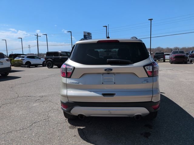 Certified 2017 Ford Escape SE w/ Equipment Group 201A image 15