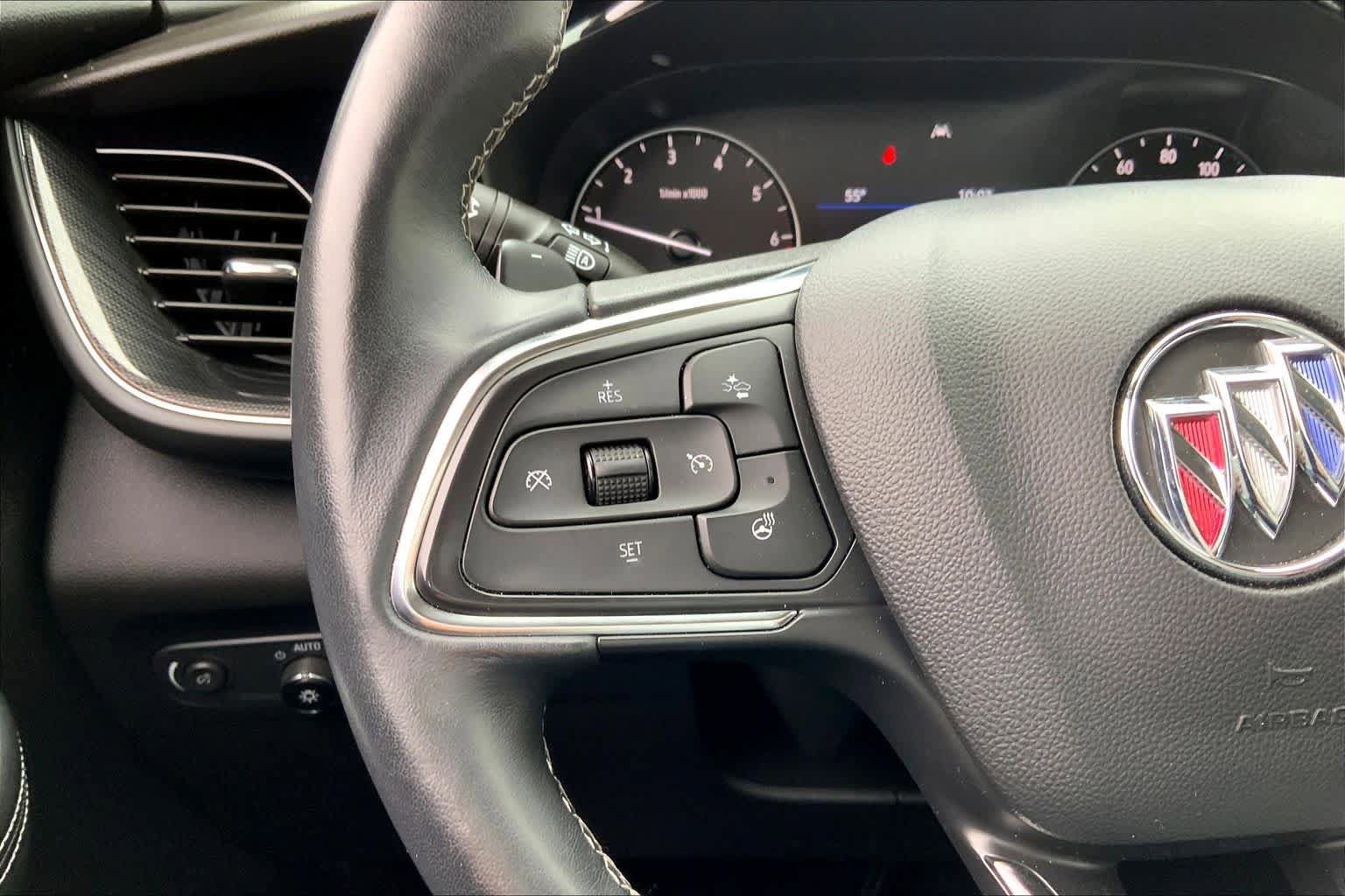 Used 2022 Buick Envision Preferred FWD image 23