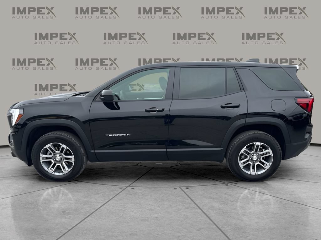 Used 2026 GMC Terrain Elevation FWD image 2