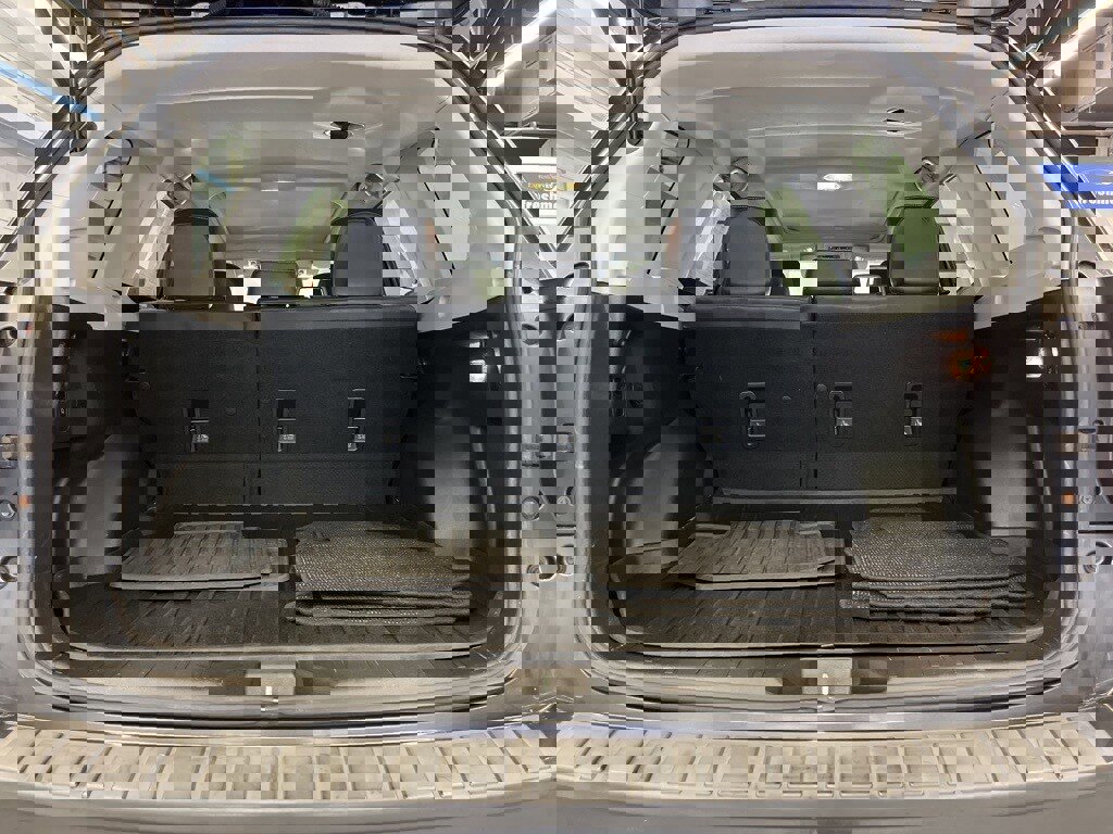 Used 2016 Subaru Forester 2.0XT Touring w/ Eyesight & Navigation System image 33