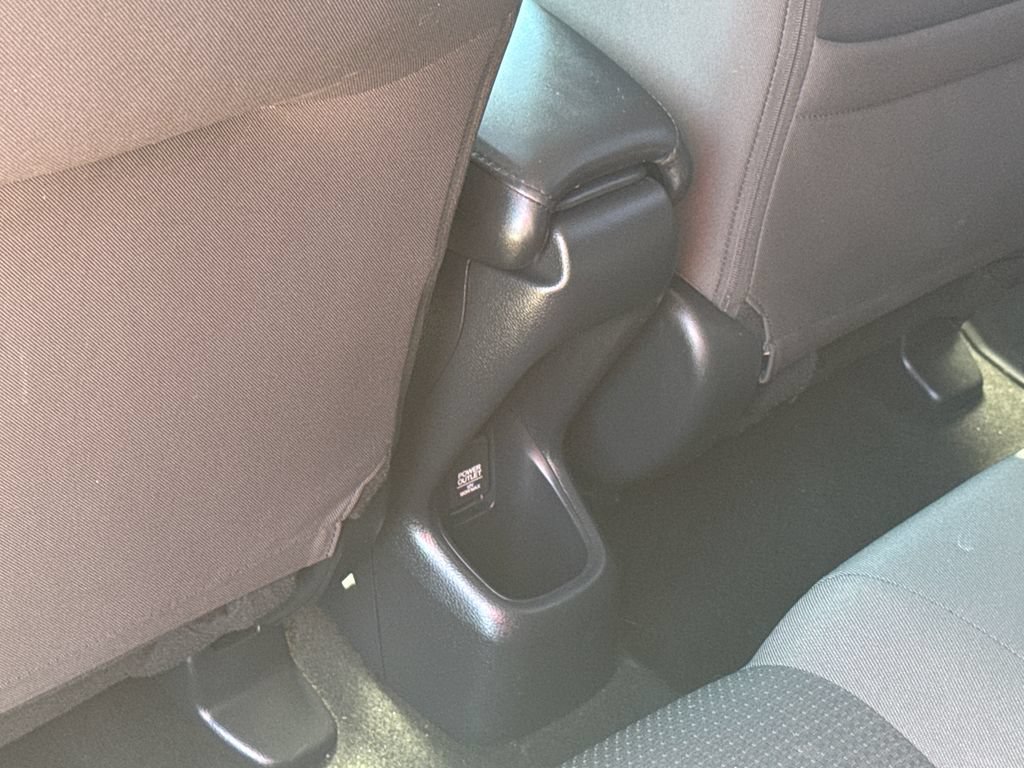 Used 2019 Honda HR-V EX image 35