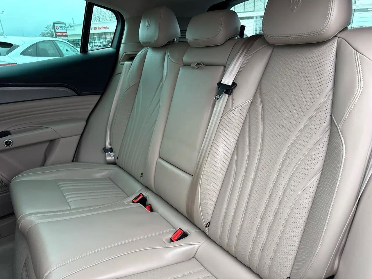 Used 2023 Maserati Grecale GT image 29