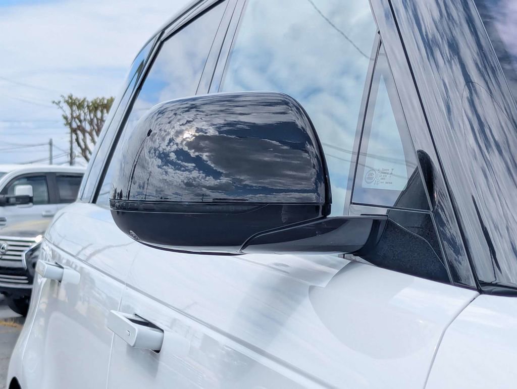 Used 2023 Land Rover Range Rover Sport Autobiography image 13