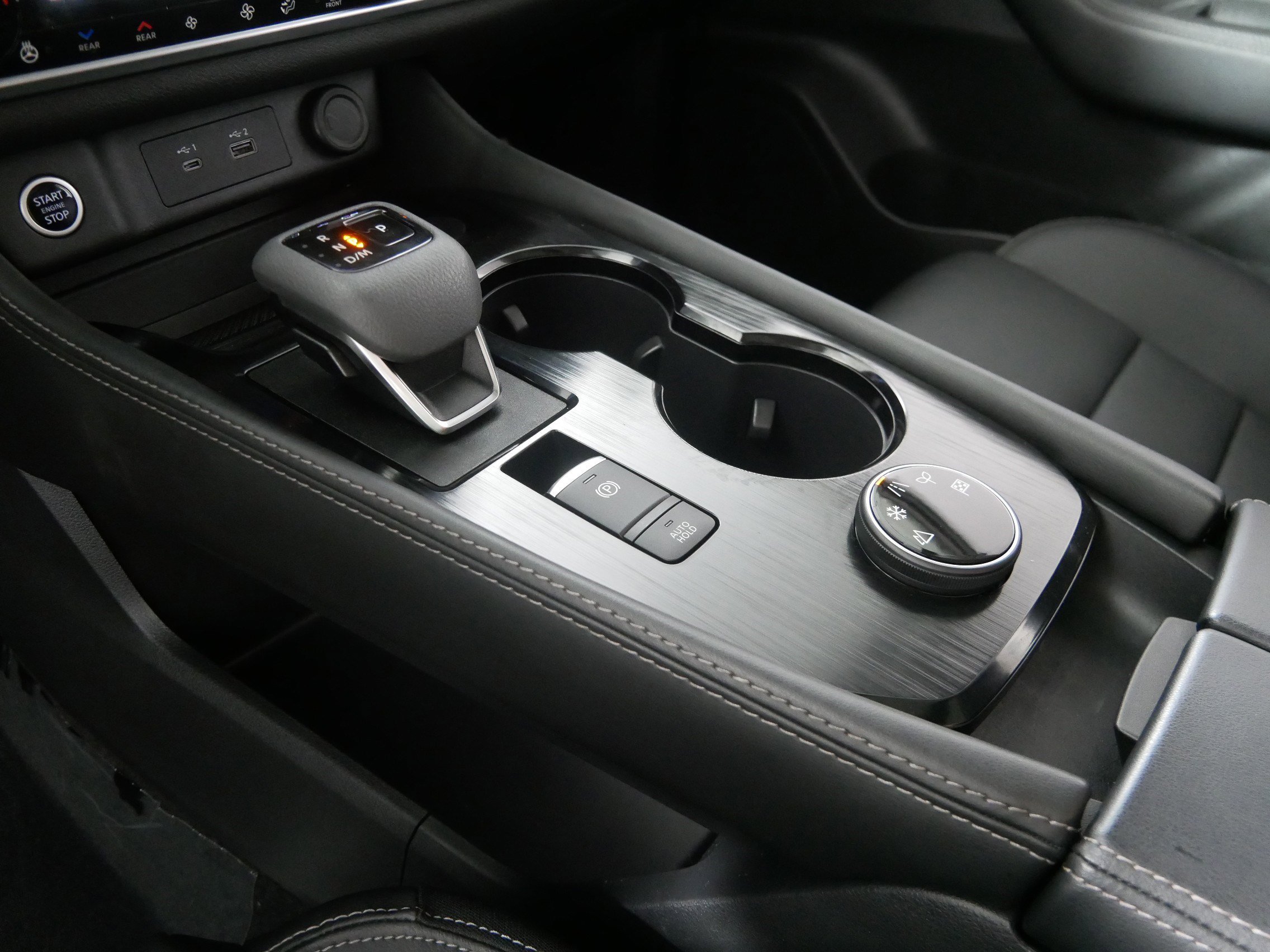 Used 2023 Nissan Rogue SL w/ SL Premium Package image 24