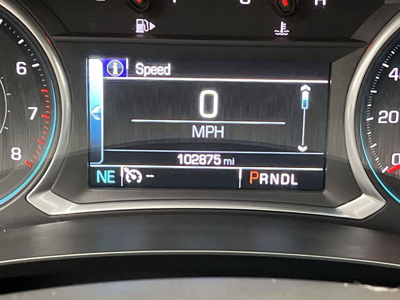 Used 2017 Chevrolet Malibu LT w/ Leather Package FWD image 14