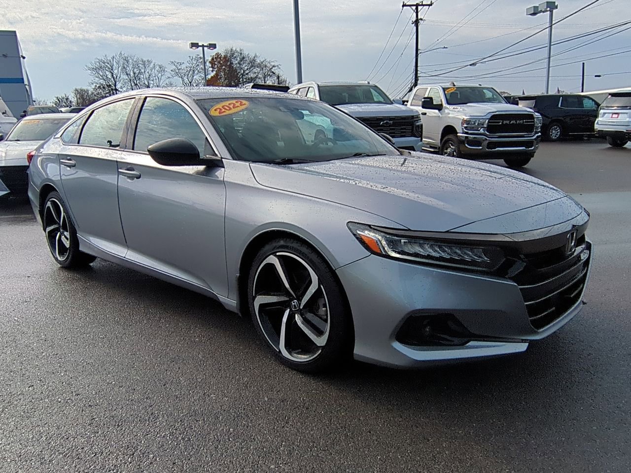 Used 2022 Honda Accord Sport image 2