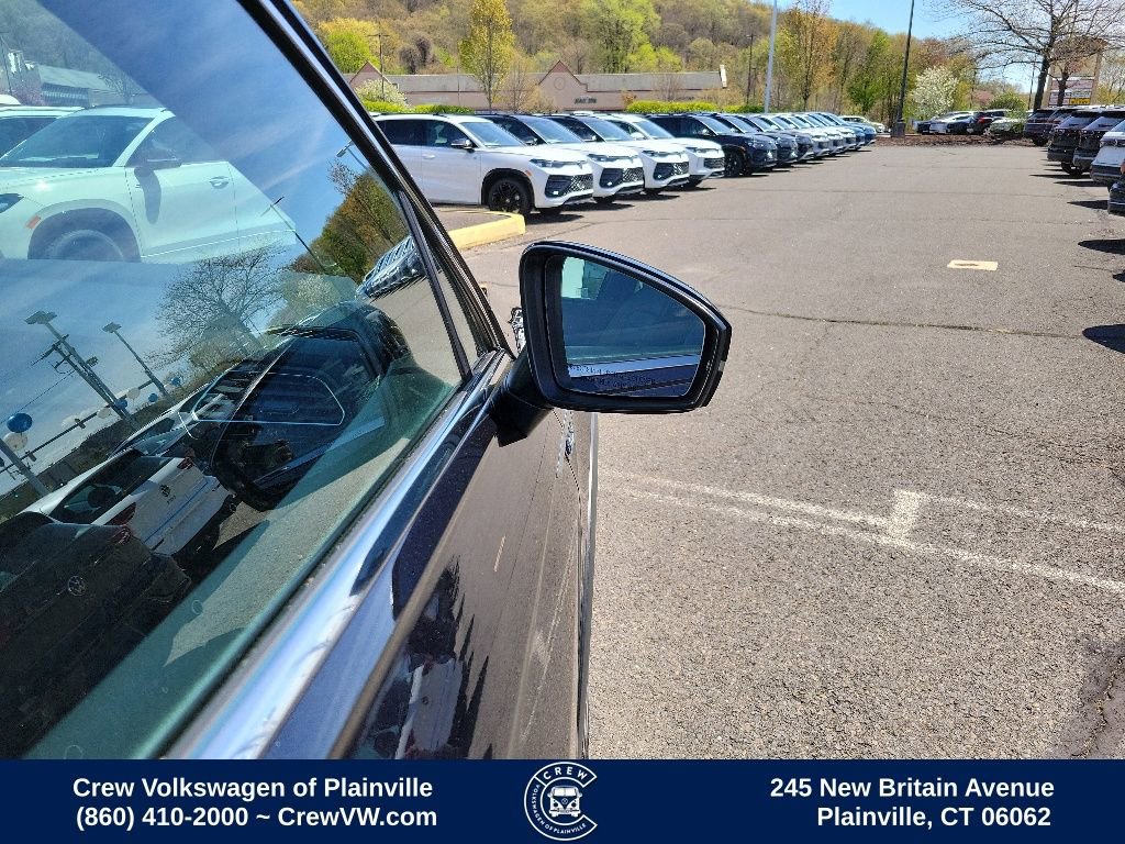 Used 2020 Volkswagen Tiguan SEL Premium R-Line w/ 3rd Row Seat Package AWD/4WD image 35