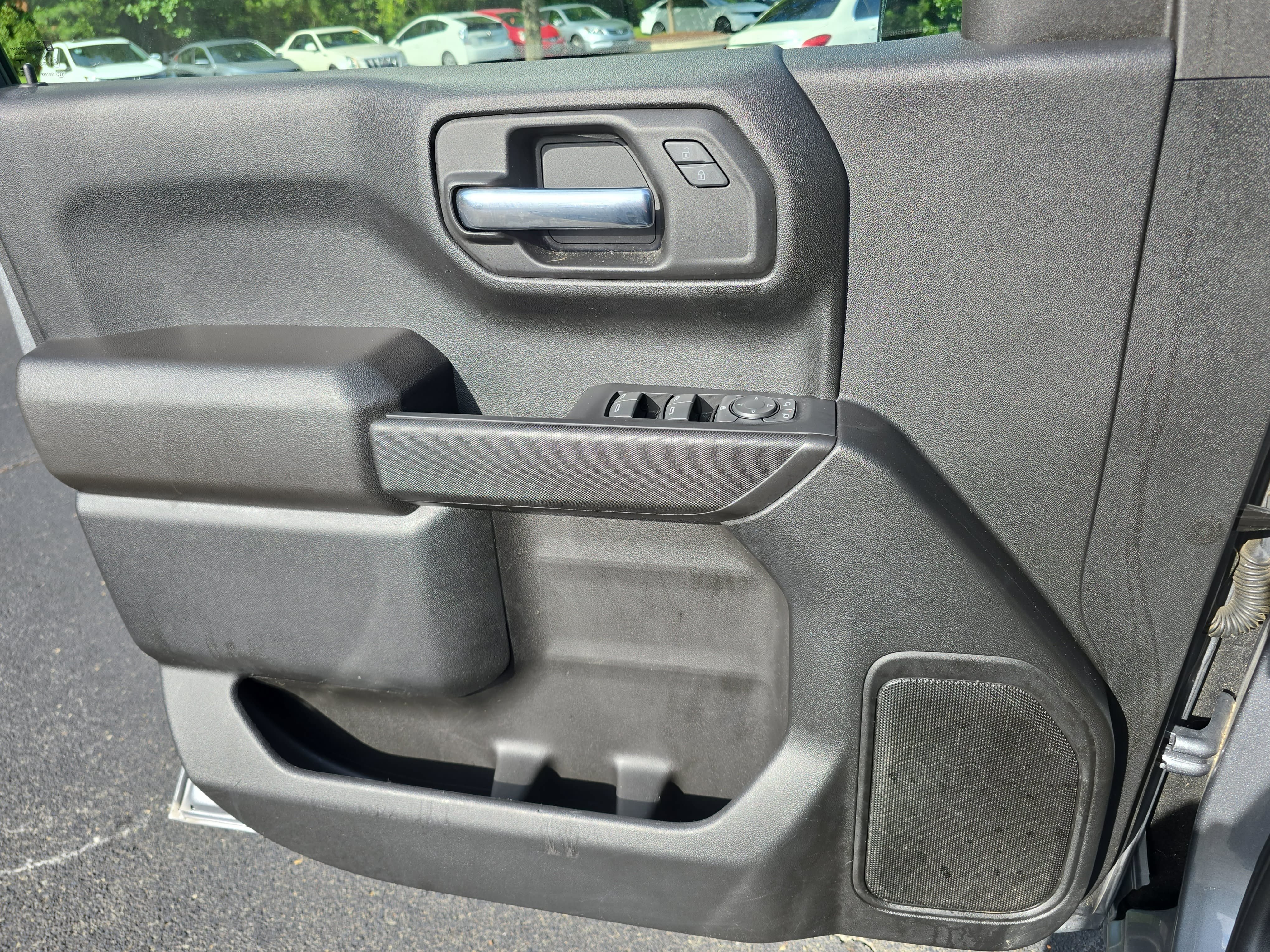 Used 2022 Chevrolet Silverado 1500 Custom AWD/4WD image 24