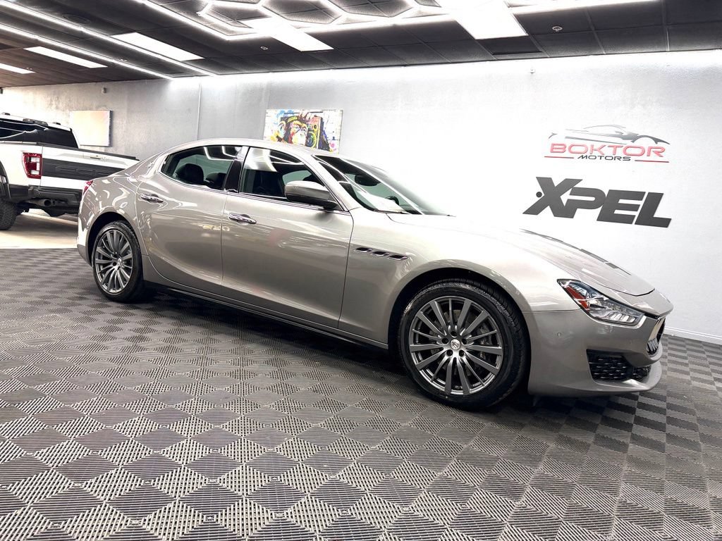 Used 2021 Maserati Ghibli RWD image 2