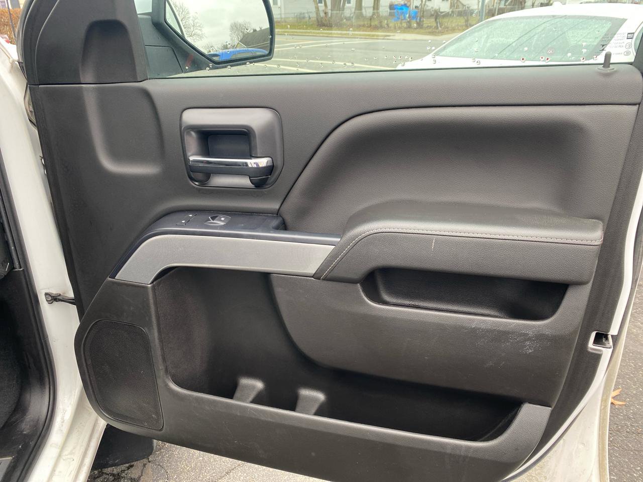 Used 2019 Chevrolet Silverado 1500 LT w/ All Star Edition image 20
