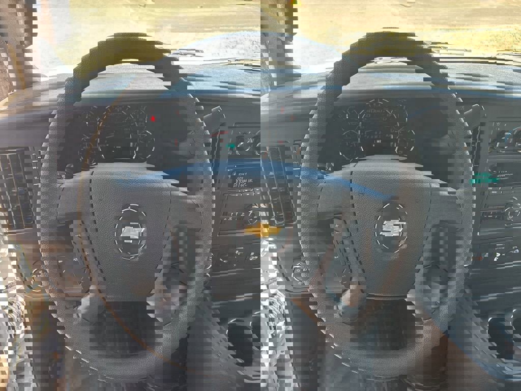 New 2025 Chevrolet Express 2500 WT w/ Driver Convenience Package image 17